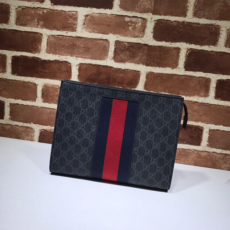 G*u*i gg black pouch