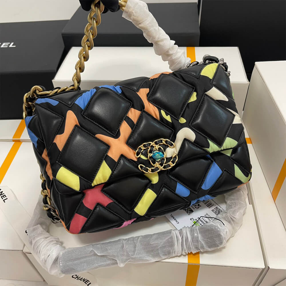 CHANEL 19 HANDBAG