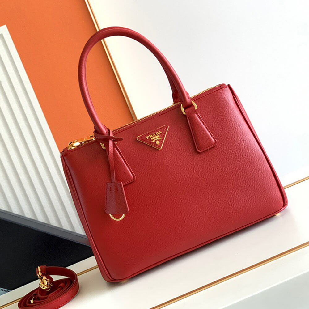 Medium Prada Galleria Saffiano leather bag