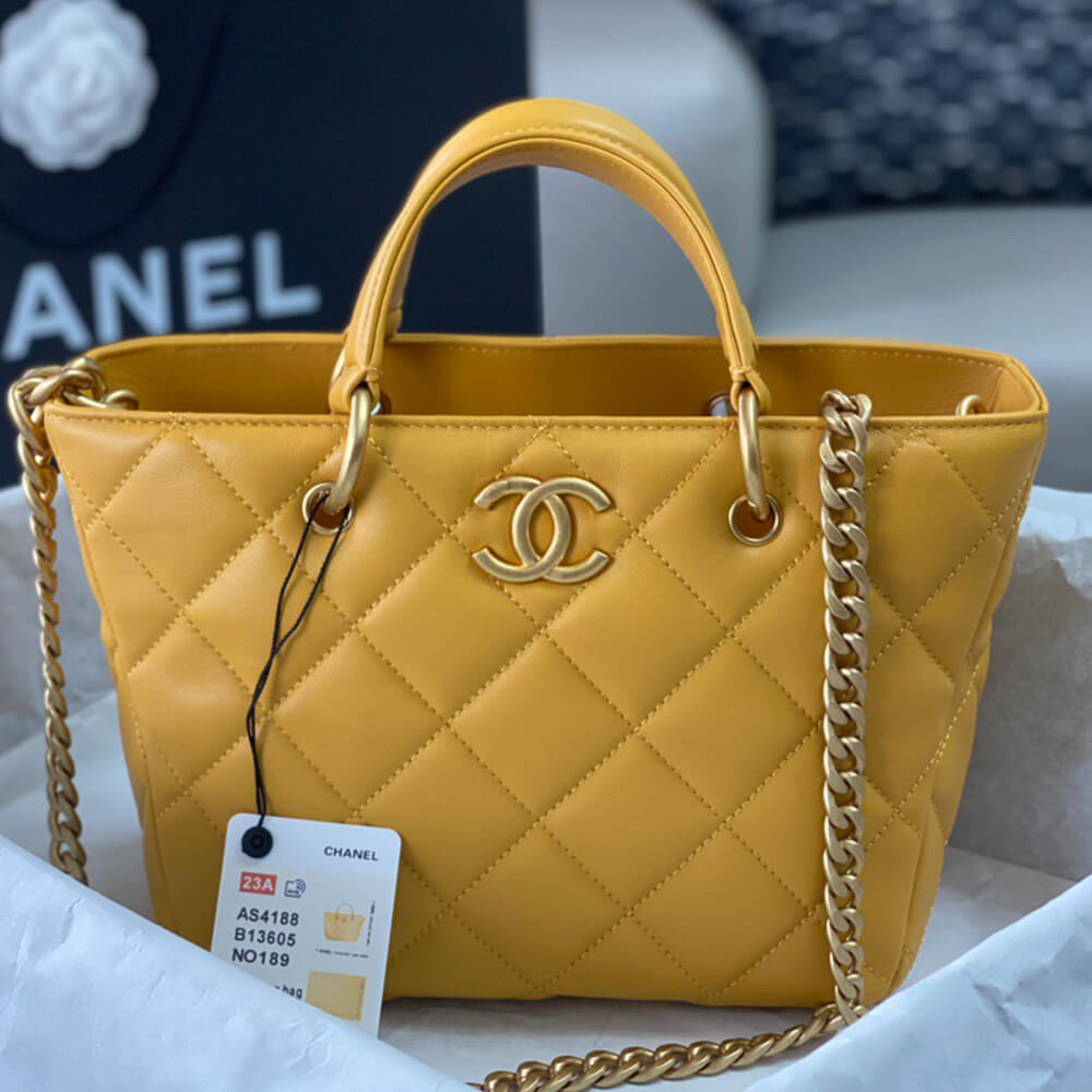 CHANEL SHOPPING BAG