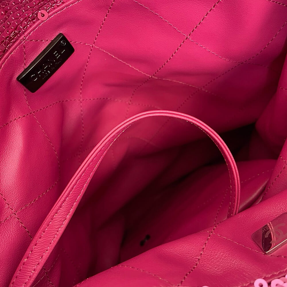 CHANEL SHOPPING BAG