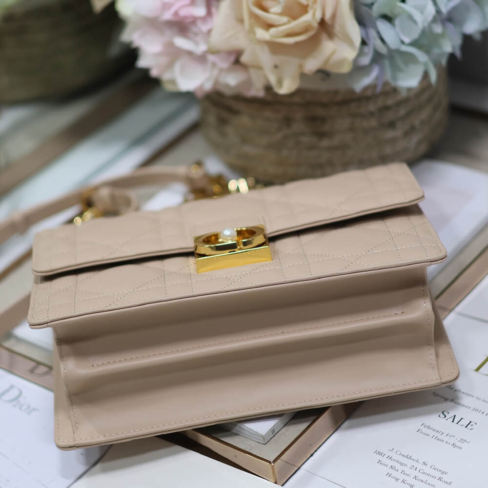 Small FLAP BAG WITH TOP HANDLE