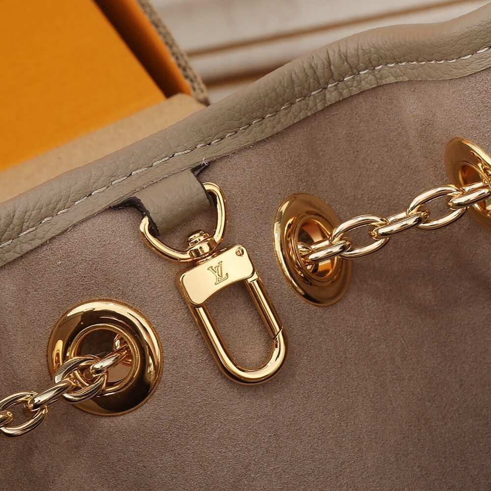 MINI FLAP BAG WITH TOP HANDLE