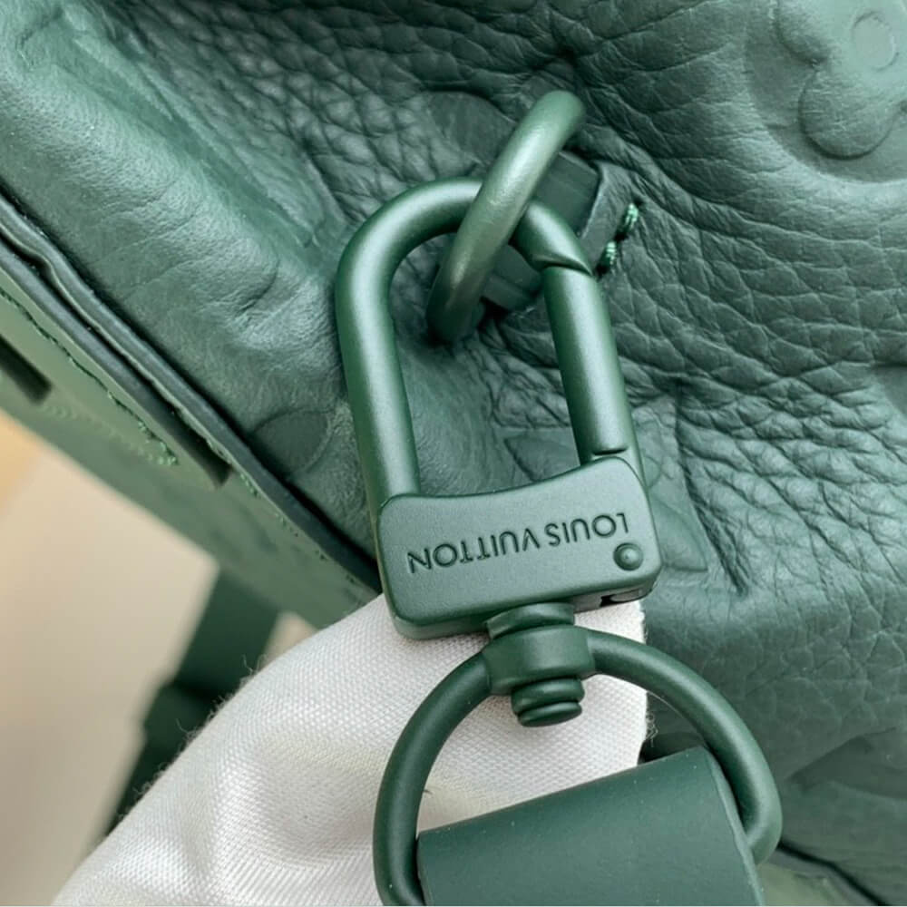 G*u*i diana medium shoulder bag