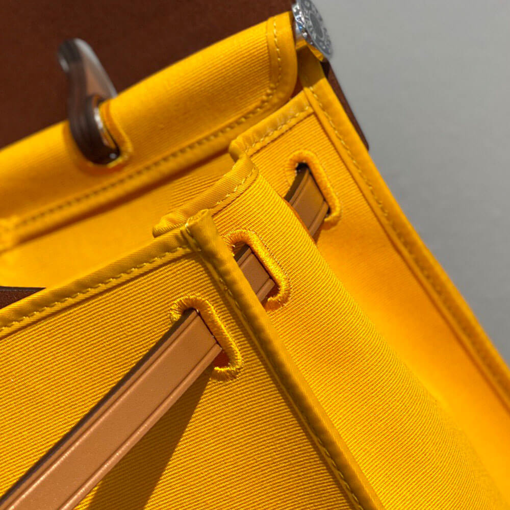 HERMES Herbag Zip 31 bag
