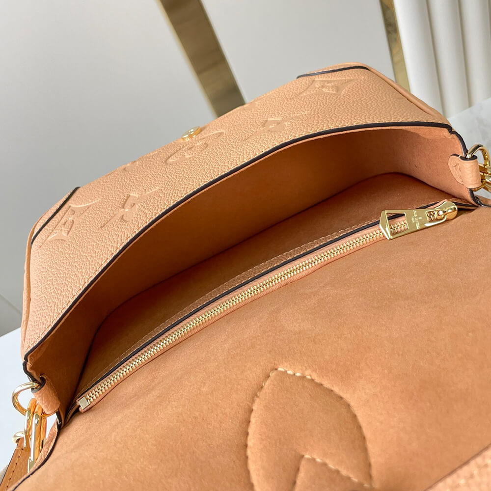 LV Diane