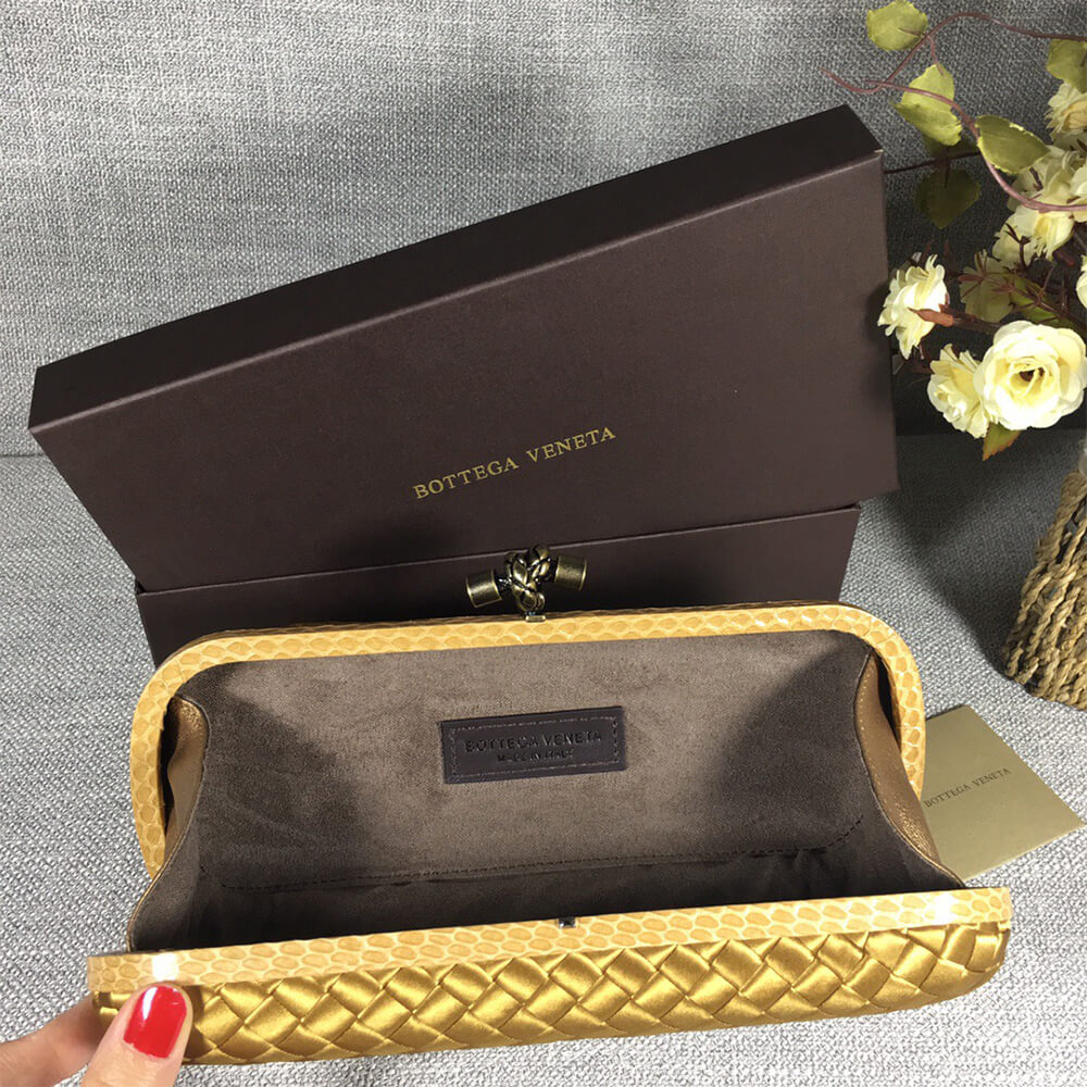 b0tte*a Ven*ta knot cluth(high-end grade)