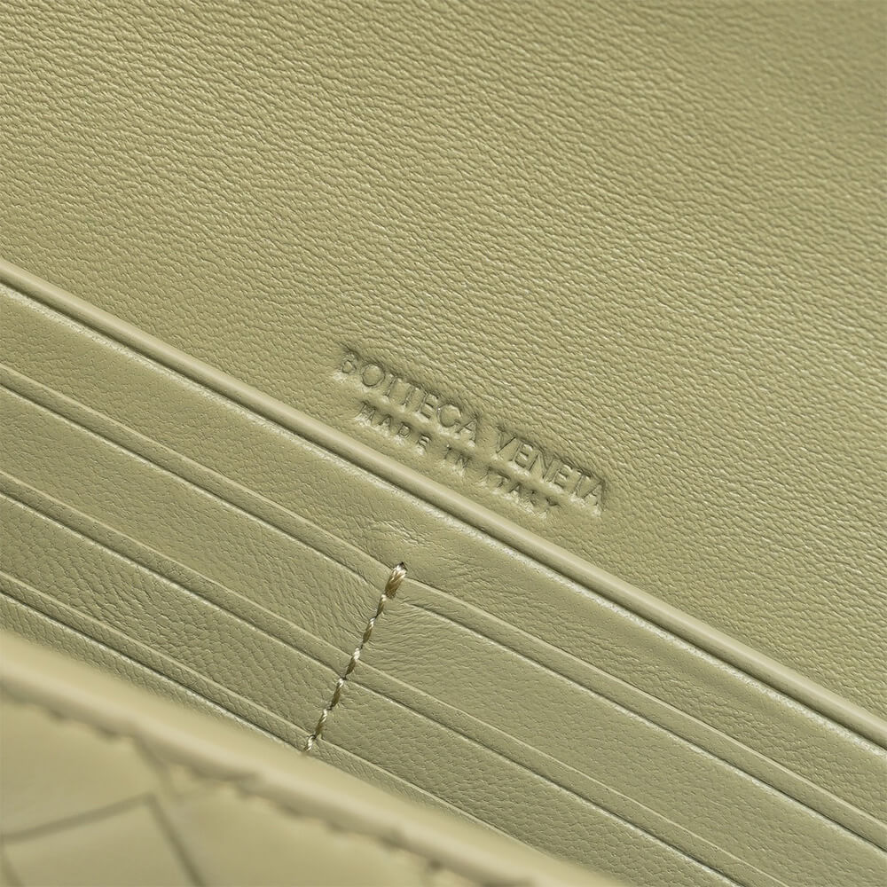 b0tte*a Ven*ta andiamo clutch(high-end grade)