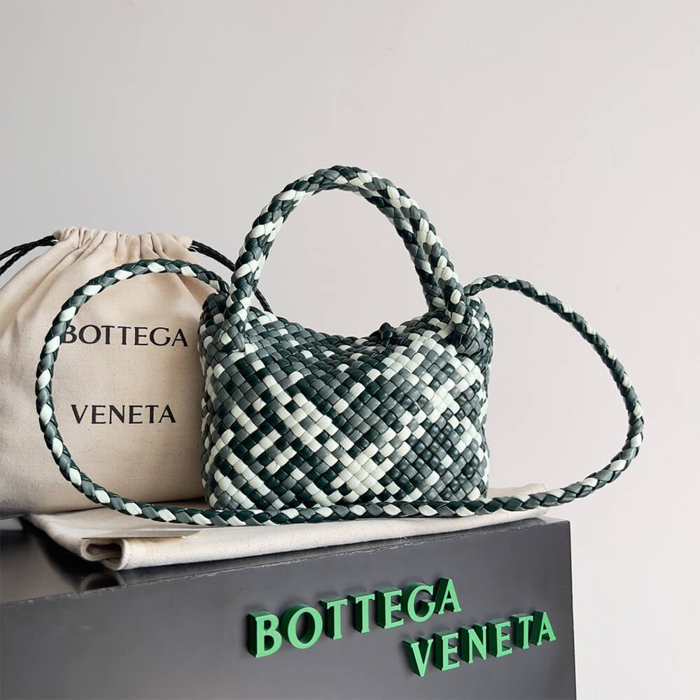 b0tte*a Ven*ta small tosca(high-end grade)