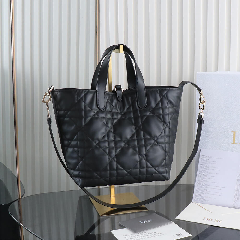 Medium Dior Toujours Vertical Tote Bag(high-end grade)