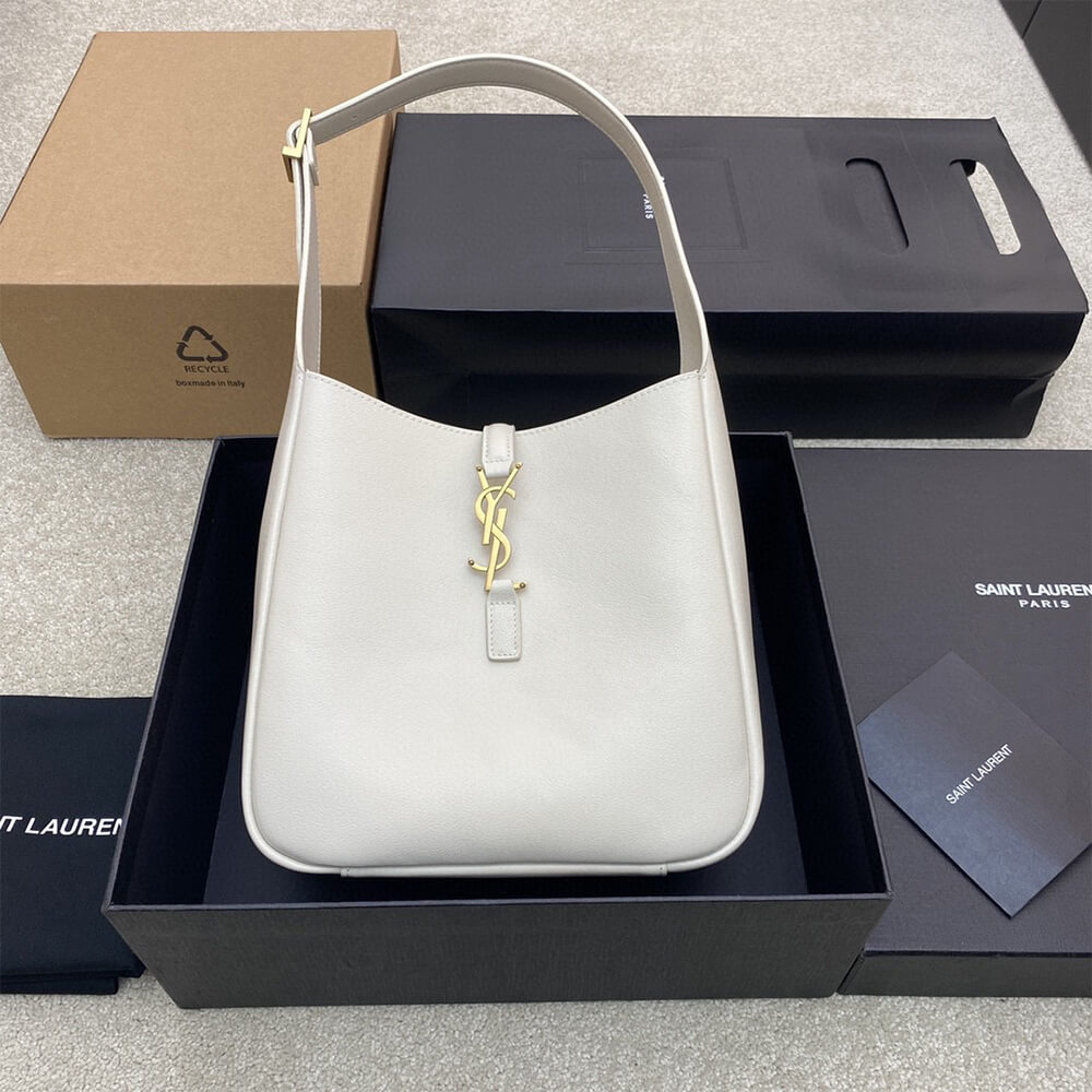 YSL le 5 a 7 supple small