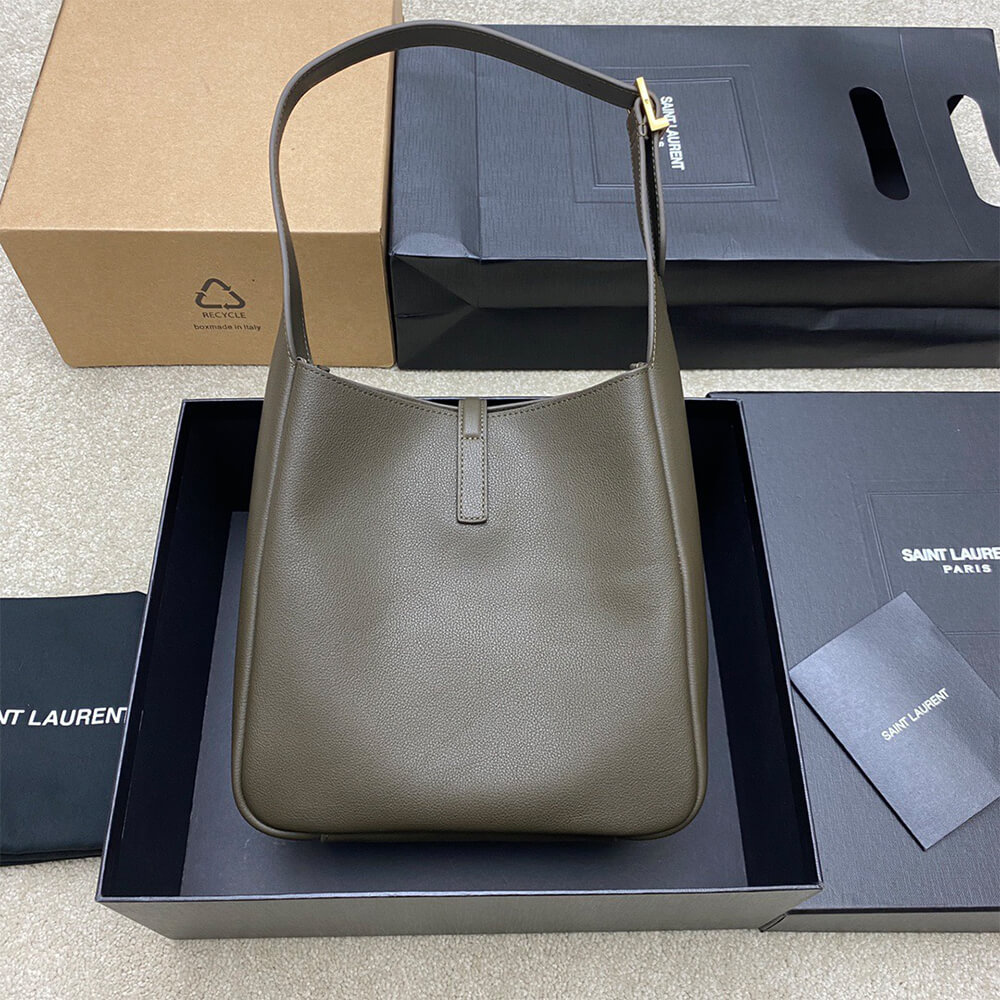 YSL le 5 a 7 supple small