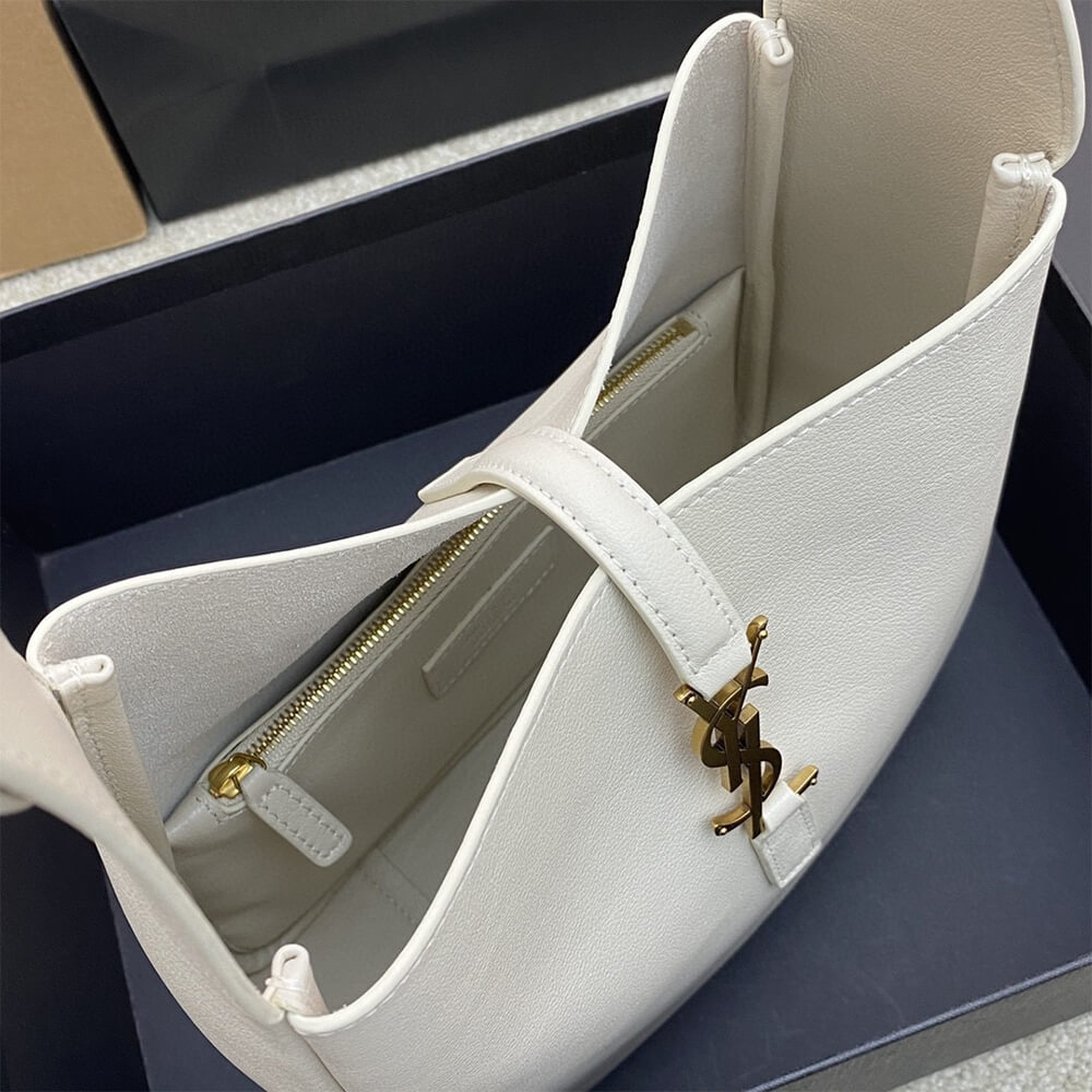 YSL le 5 a 7 supple small