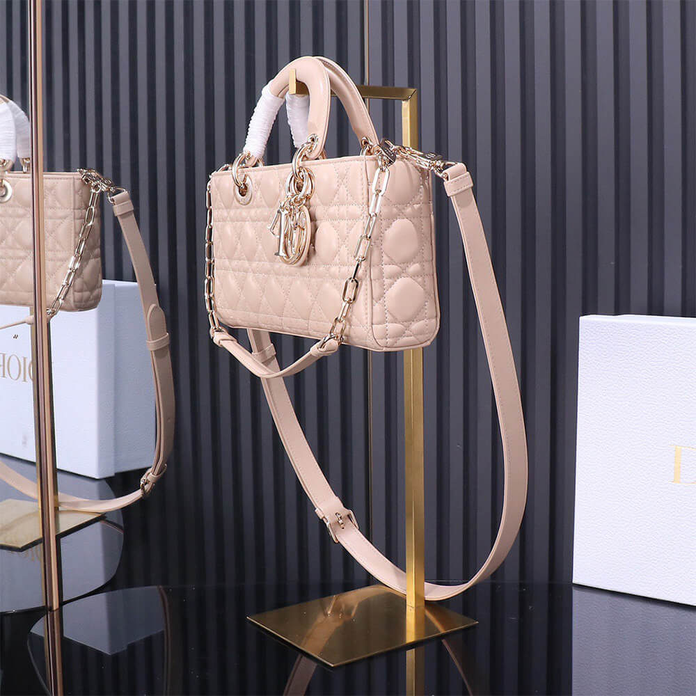 Dior Medium Lady D-Joy Bag(HIGH-END GRADE)