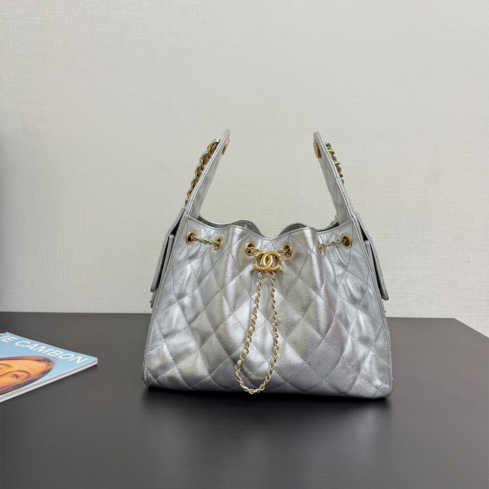 CHANEL 25 Small Handbag(HIGH-END GRADE)