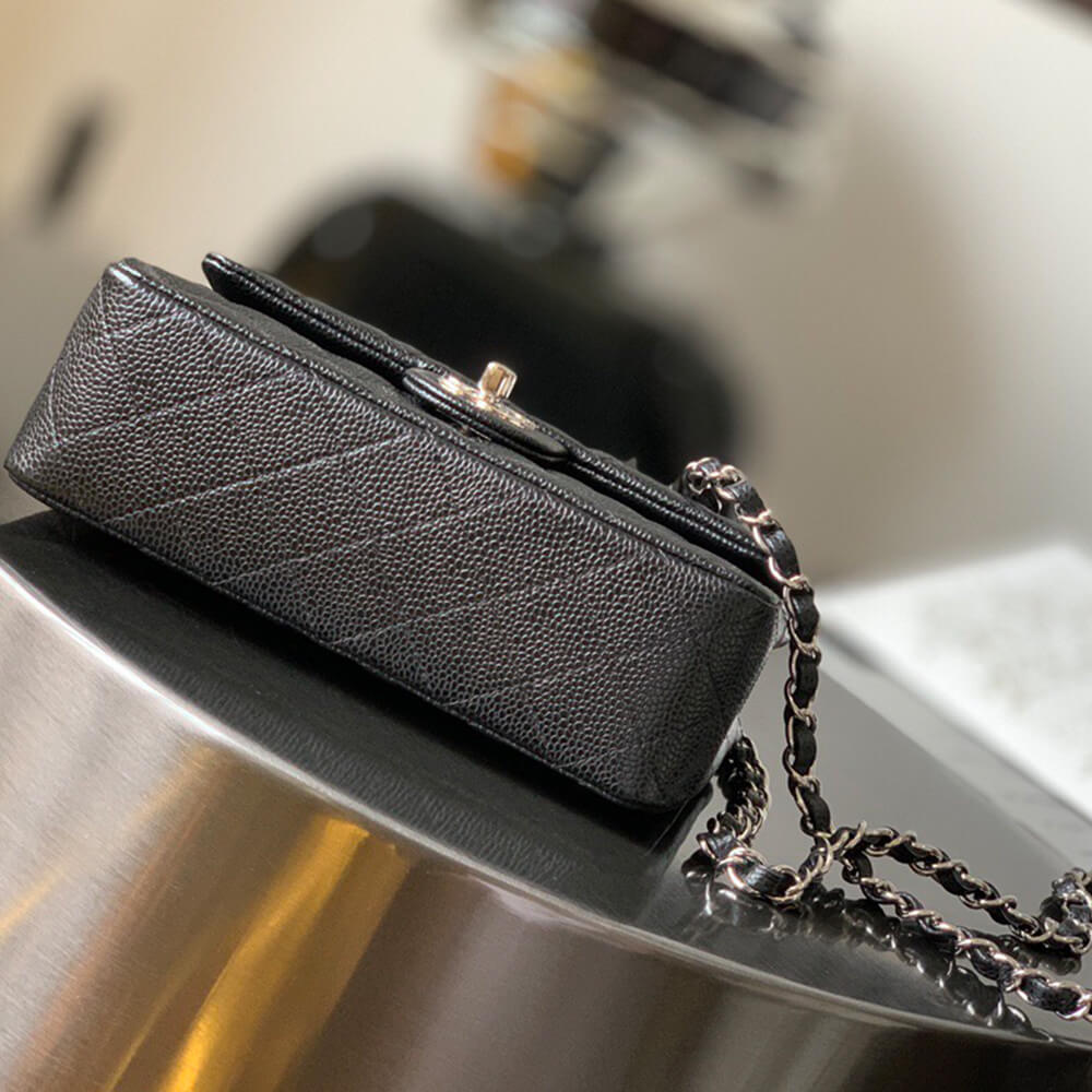 CHANEL MINI FLAP BAG(HIGH-END GRADE)