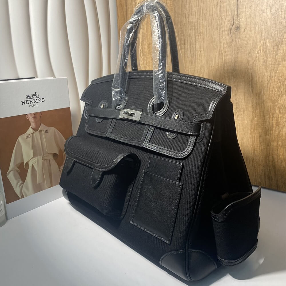 CHANEL 25 Small Handbag(HIGH-END GRADE)