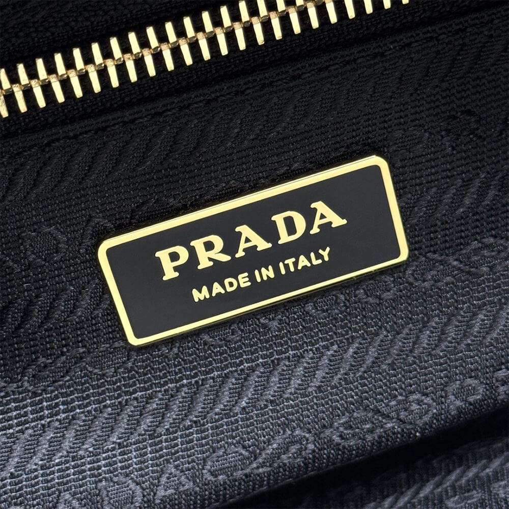 Prada Dangle medium leather top-handle bag(HIGH-END GRADE)