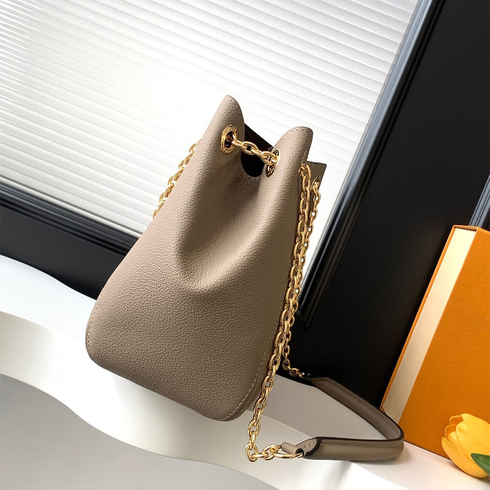 Balenciaga Women’s Le City Bag Medium(TAX-FREE GRADE)