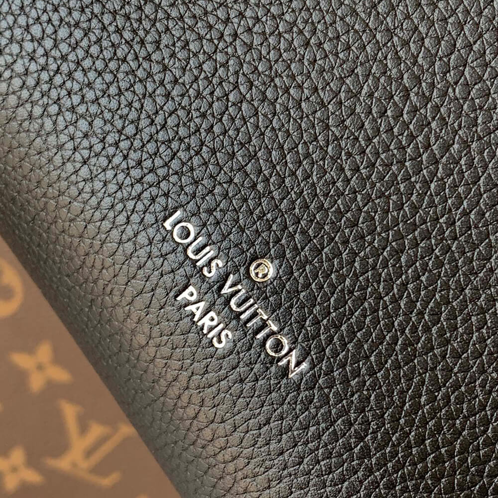 Prada Medium Prada Galleria Saffiano leather bag(HIGH-END GRADE)